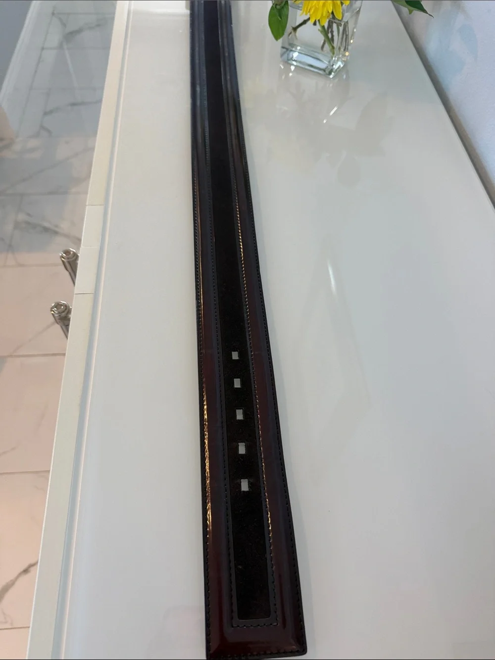 Burberry Men’s Dark Brown Leather Belt with Gold Buckle Retail:$ $450-$550